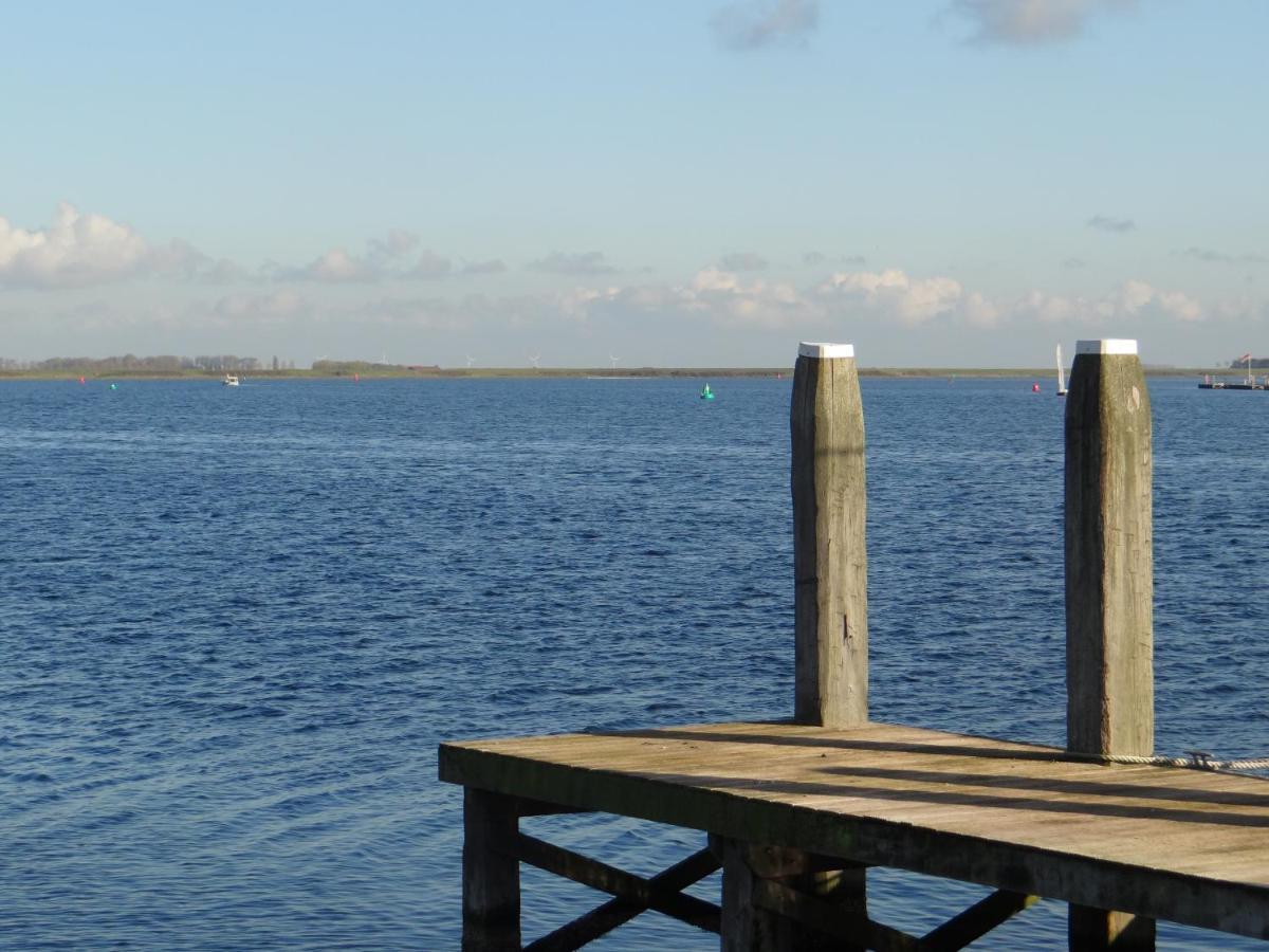 Vakantiewoning Direct Aan Het Veerse Meer Kortgene Luaran gambar